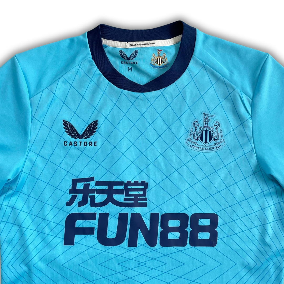 Newcastle United 2021/22 Third Shirt (Excellent) - Size M