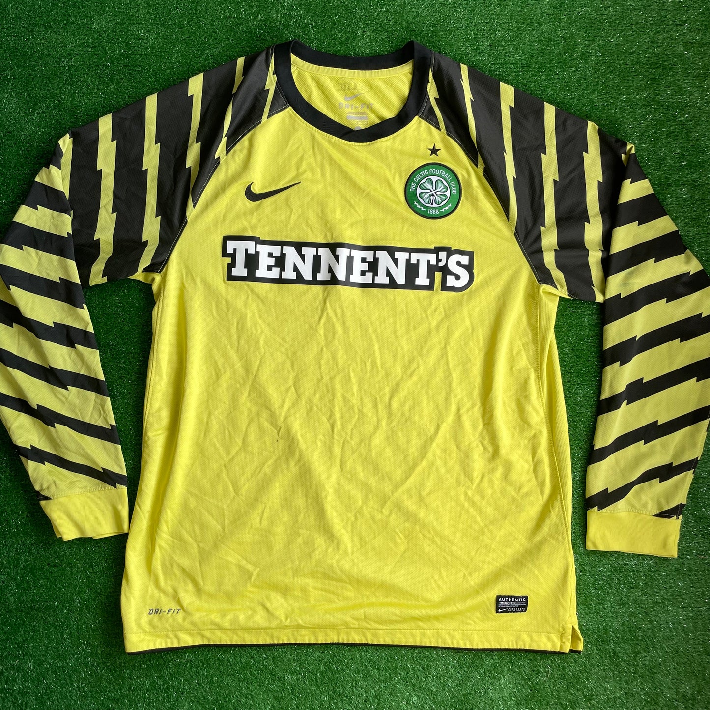 Celtic FC 2010/11 Goalkeeper Shirt (Very Good) - Size L