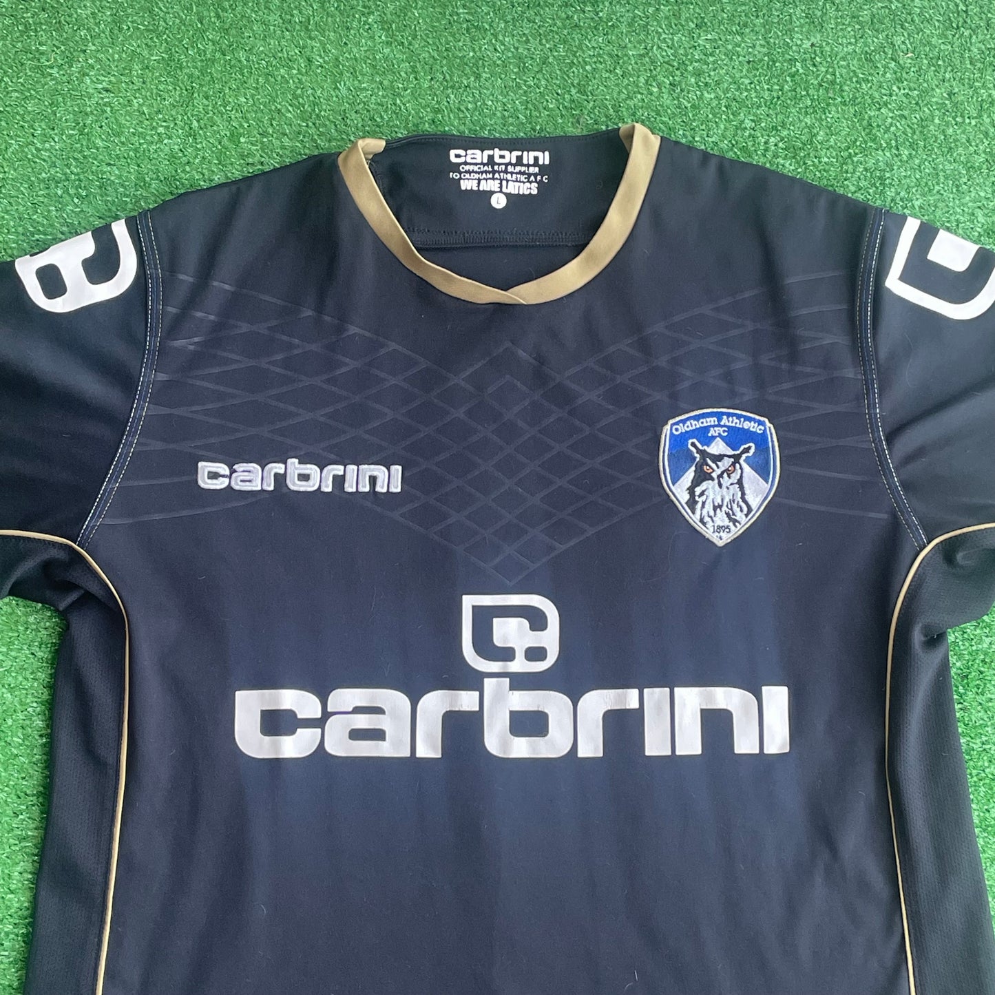 Oldham Athletic 2011/12 Away Shirt (Good) - Size L