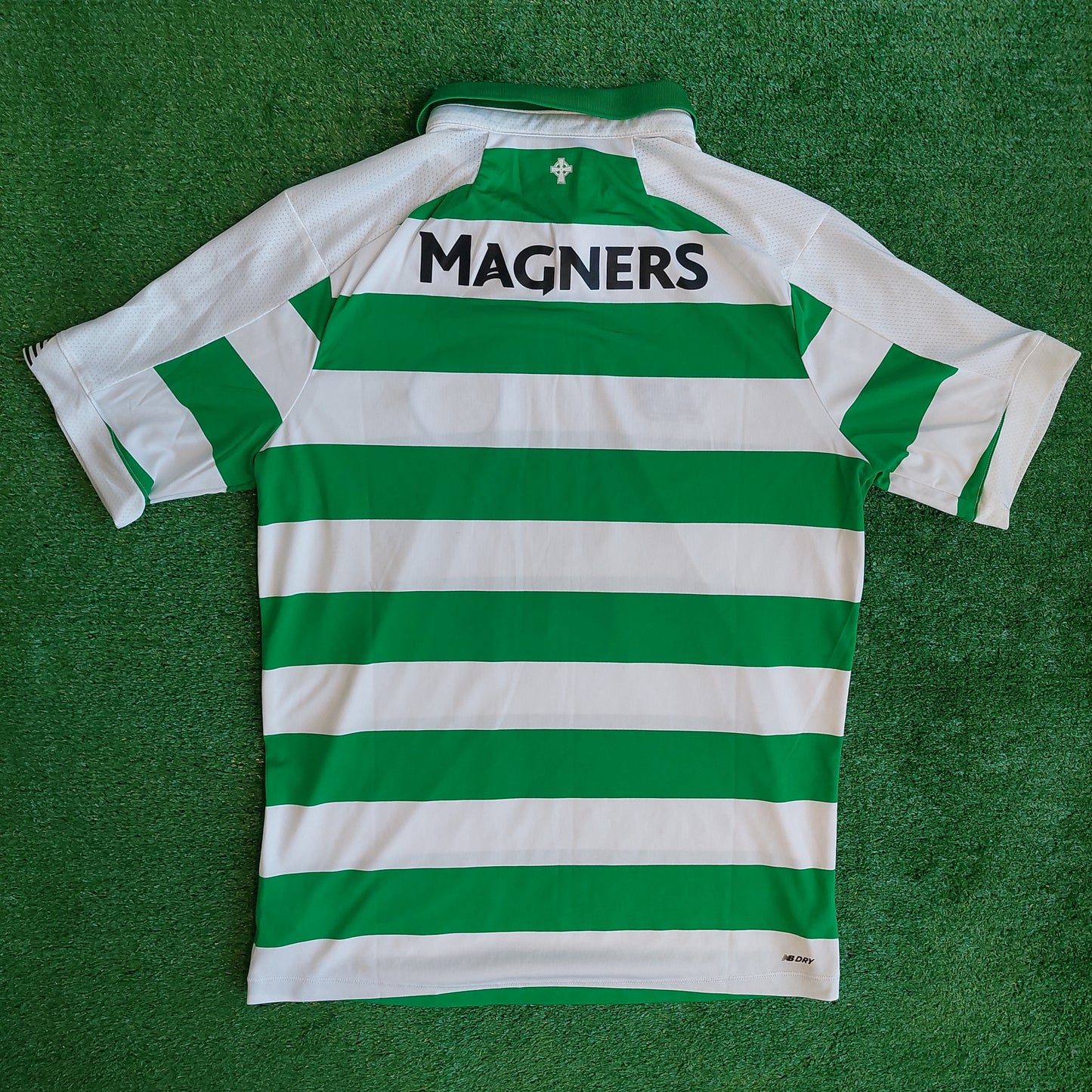 Celtic FC 2019/20 Home Shirt (Excellent) - Size M