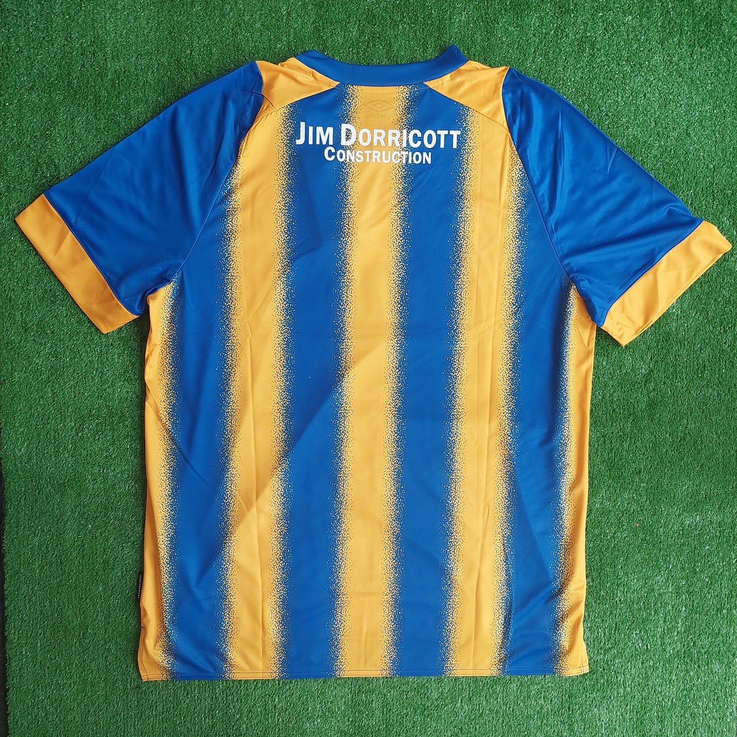 Shrewsbury Town 2022/23 Home Shirt (BNWT) - Size XXL