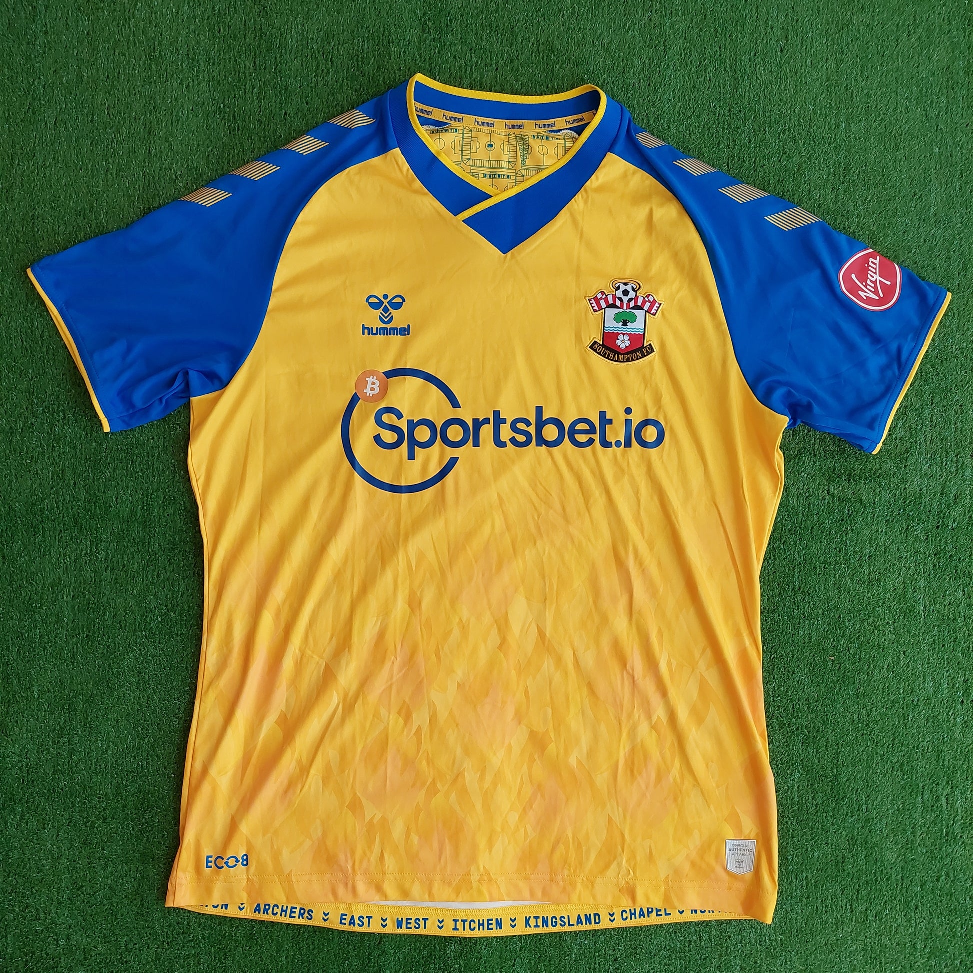 Southampton FC 2021/22 Away Shirt (Excellent) Size XL โ The