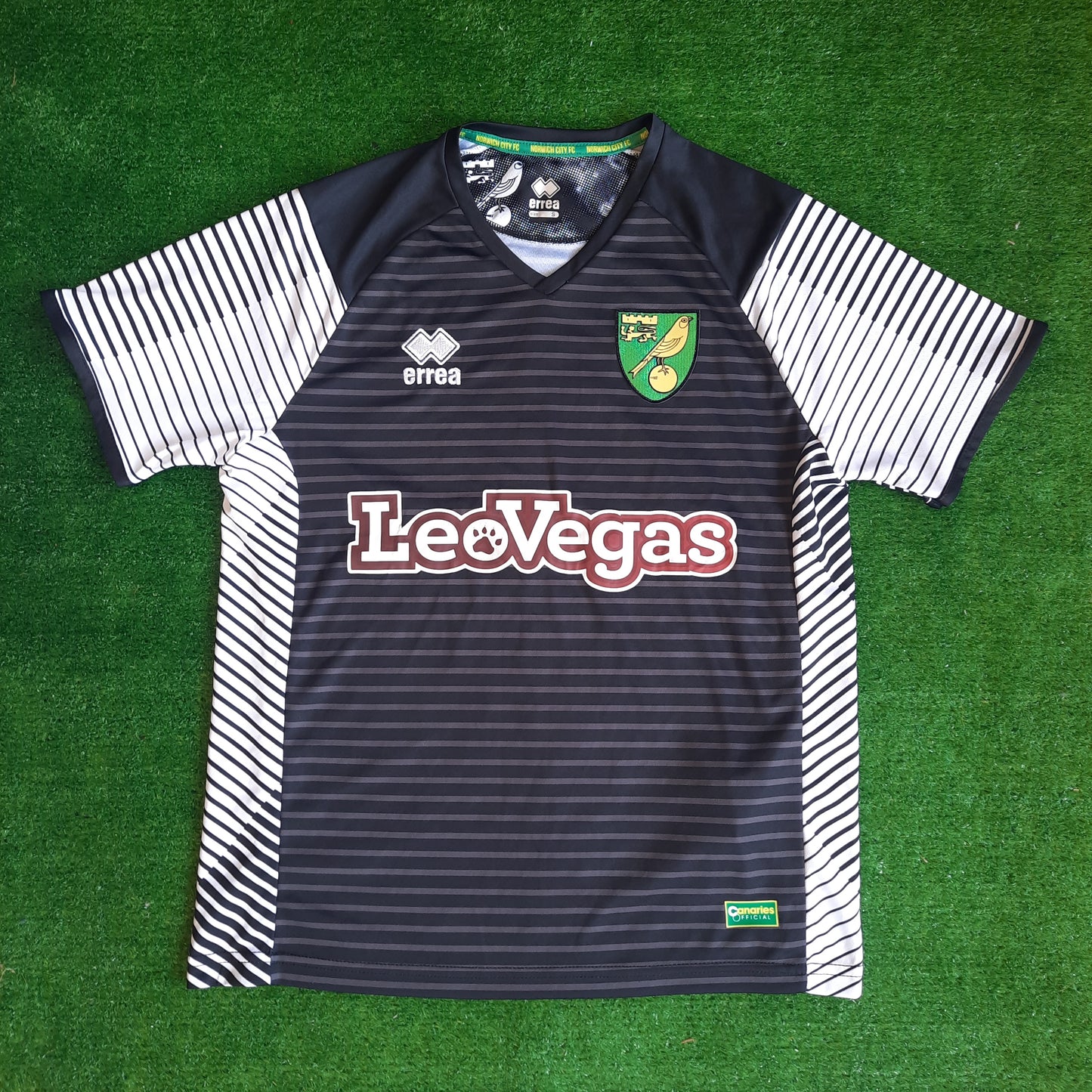 Norwich City 2017/18 Away Shirt (Excellent) - Size S