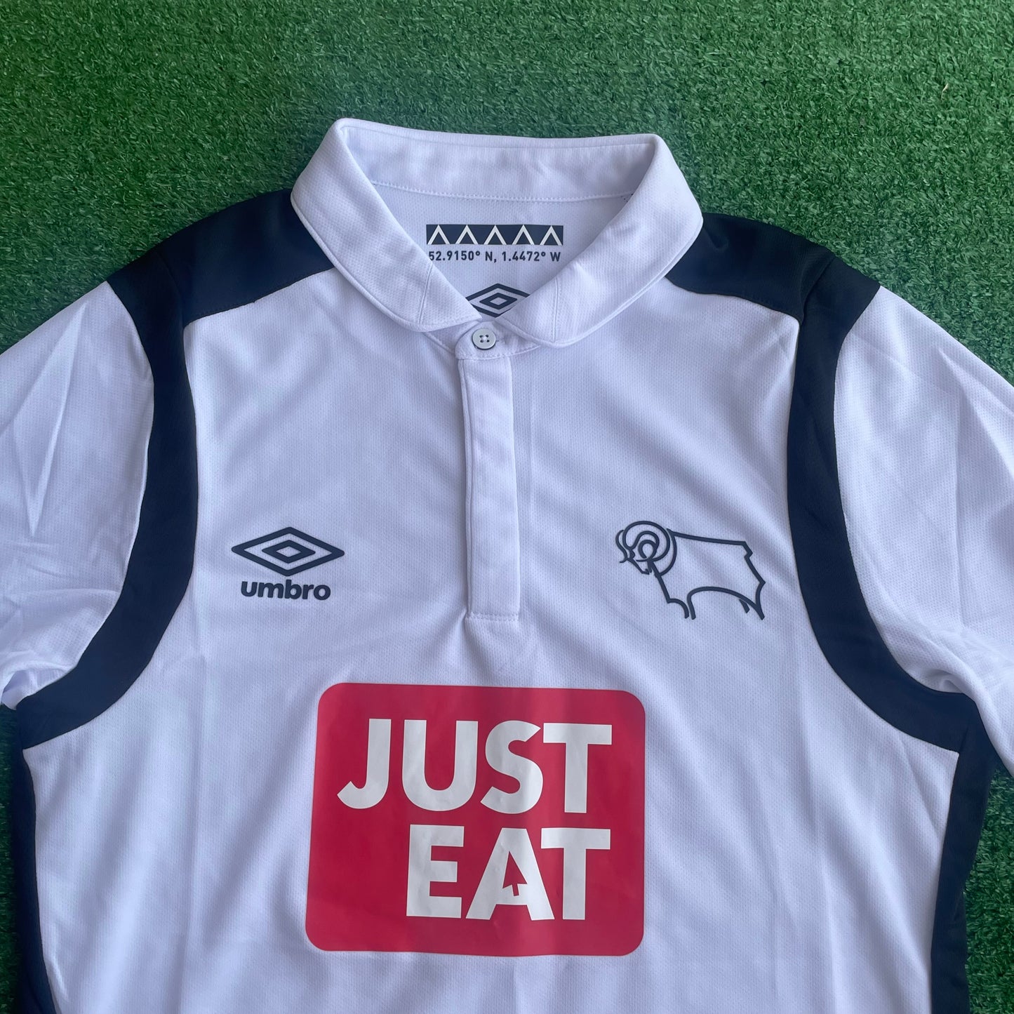 Derby County 2016/17 Home Shirt (Very Good) - Size S