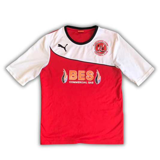 Fleetwood Town 2014/15 Home Shirt (Very Good) - Size M