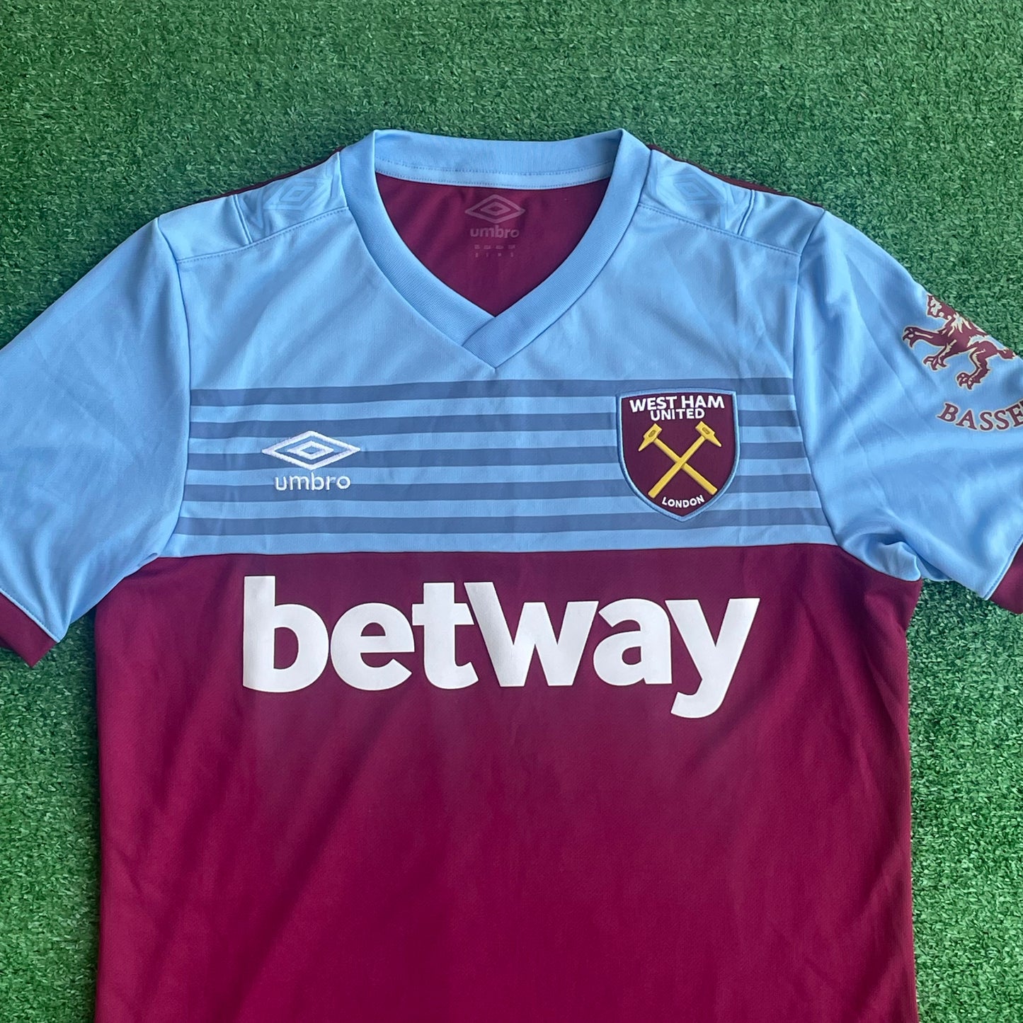 West Ham United 2019/20 Home Shirt (Excellent) - Size S