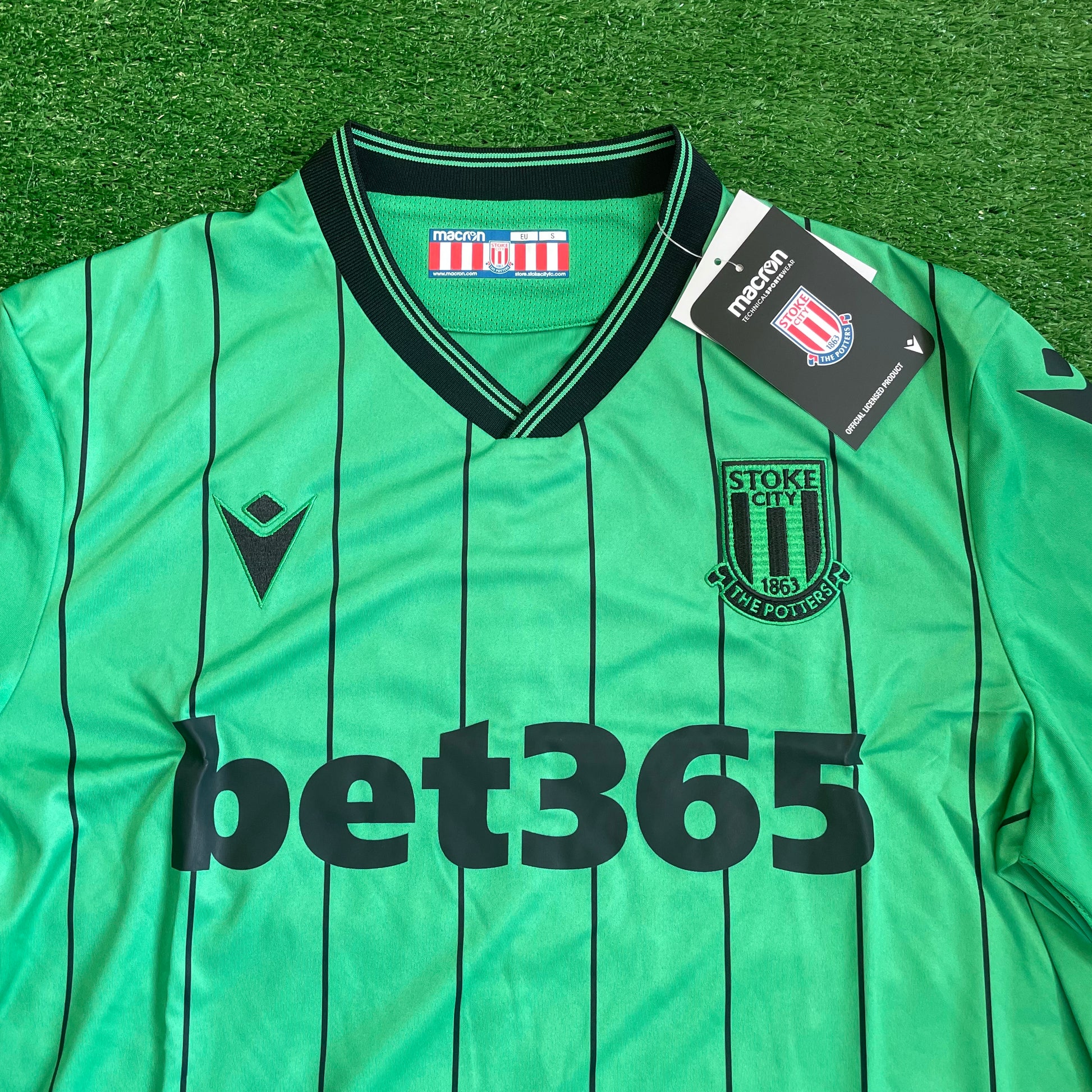 Stoke City 2021/22 Away Shirt (BNWT) Size S – The Football