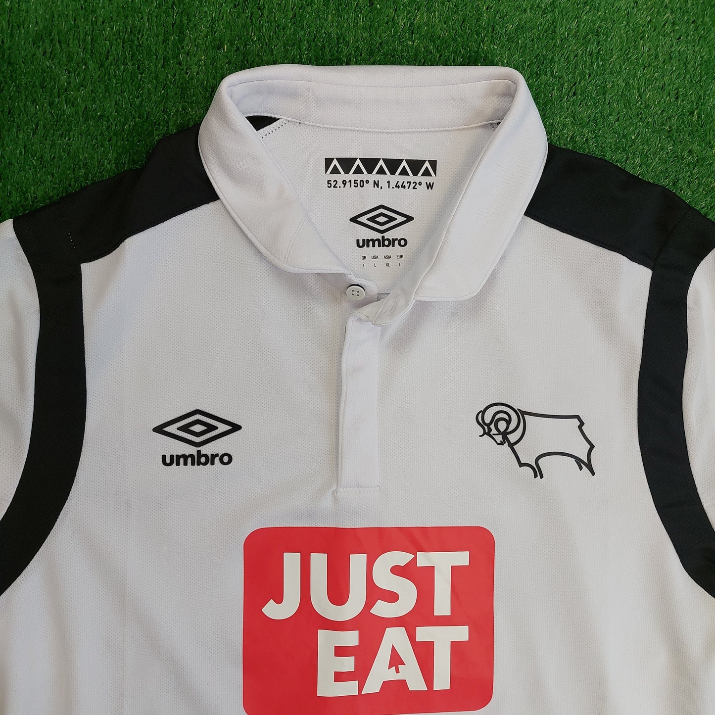 Derby County 2016/17 Home Shirt (Very Good) - Size L